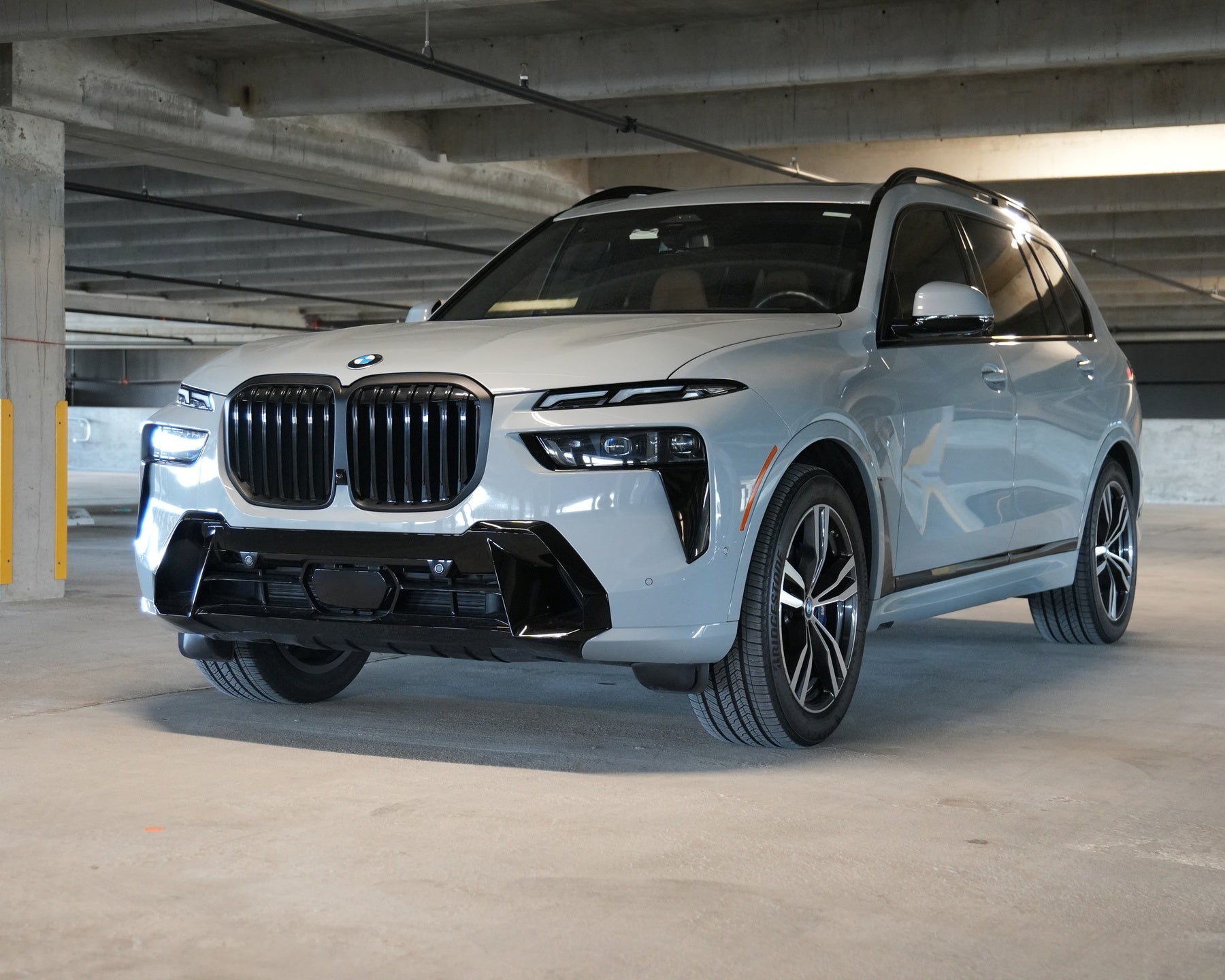 BMW X7 2024 M Package