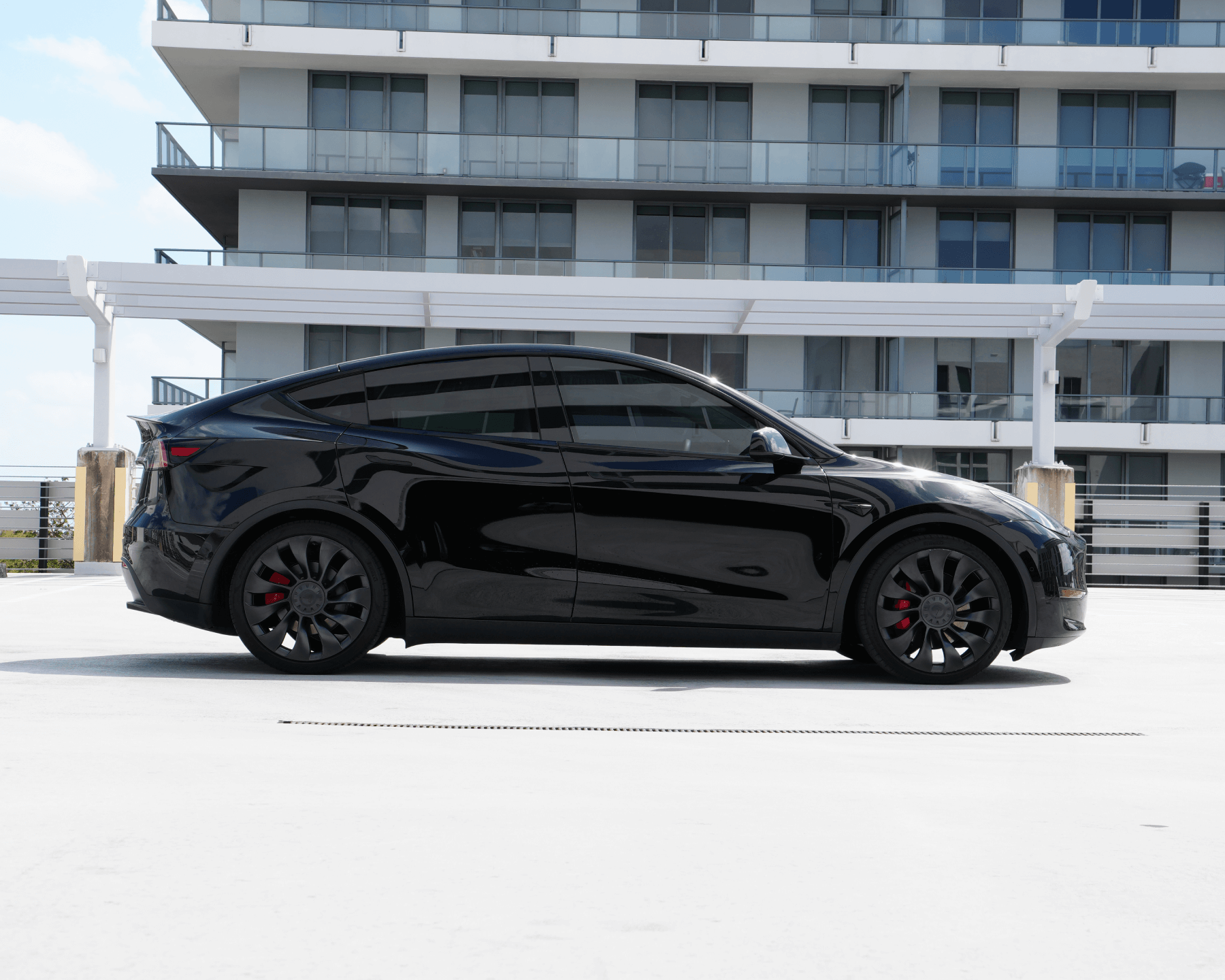 Tesla Model Y 2023 Performance