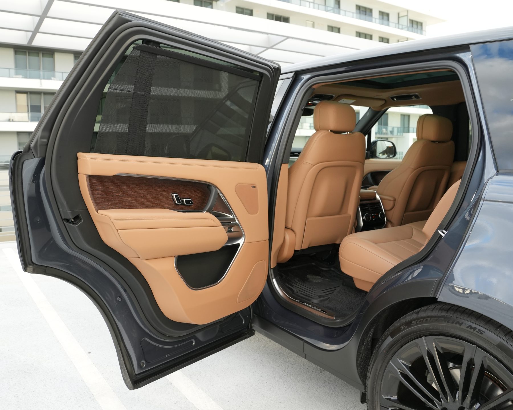 Range Rover Vogue 2025 Long