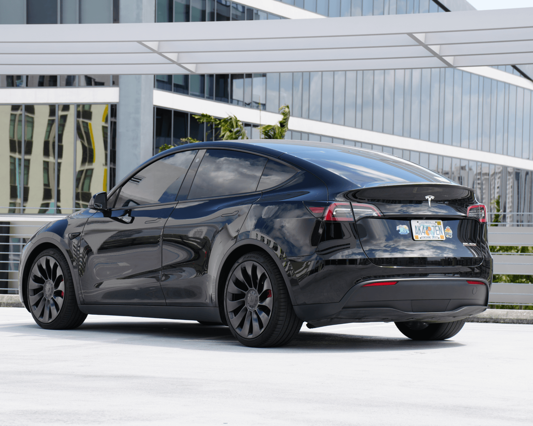 Tesla Model Y 2023 Performance