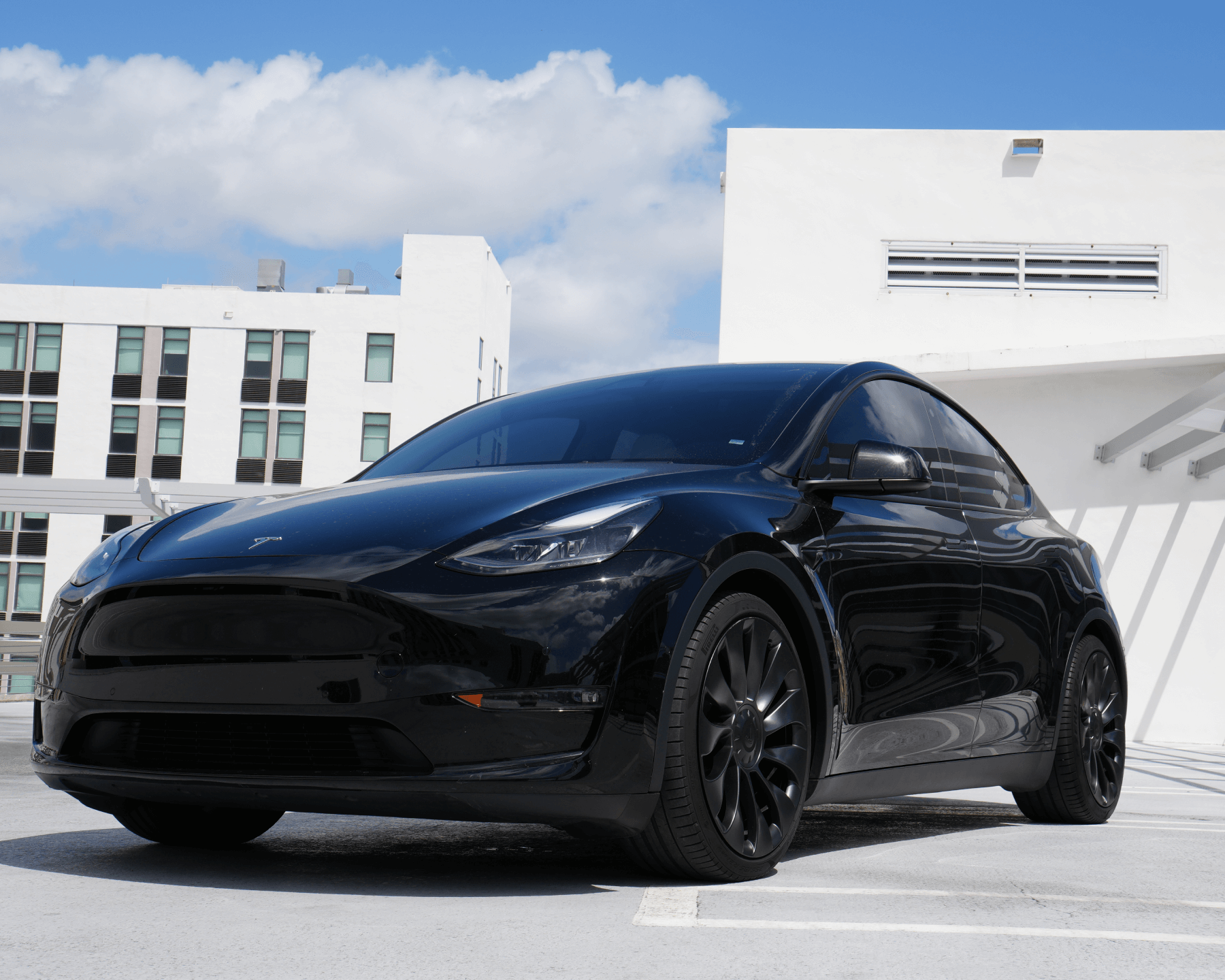 Tesla Model Y 2023 Performance