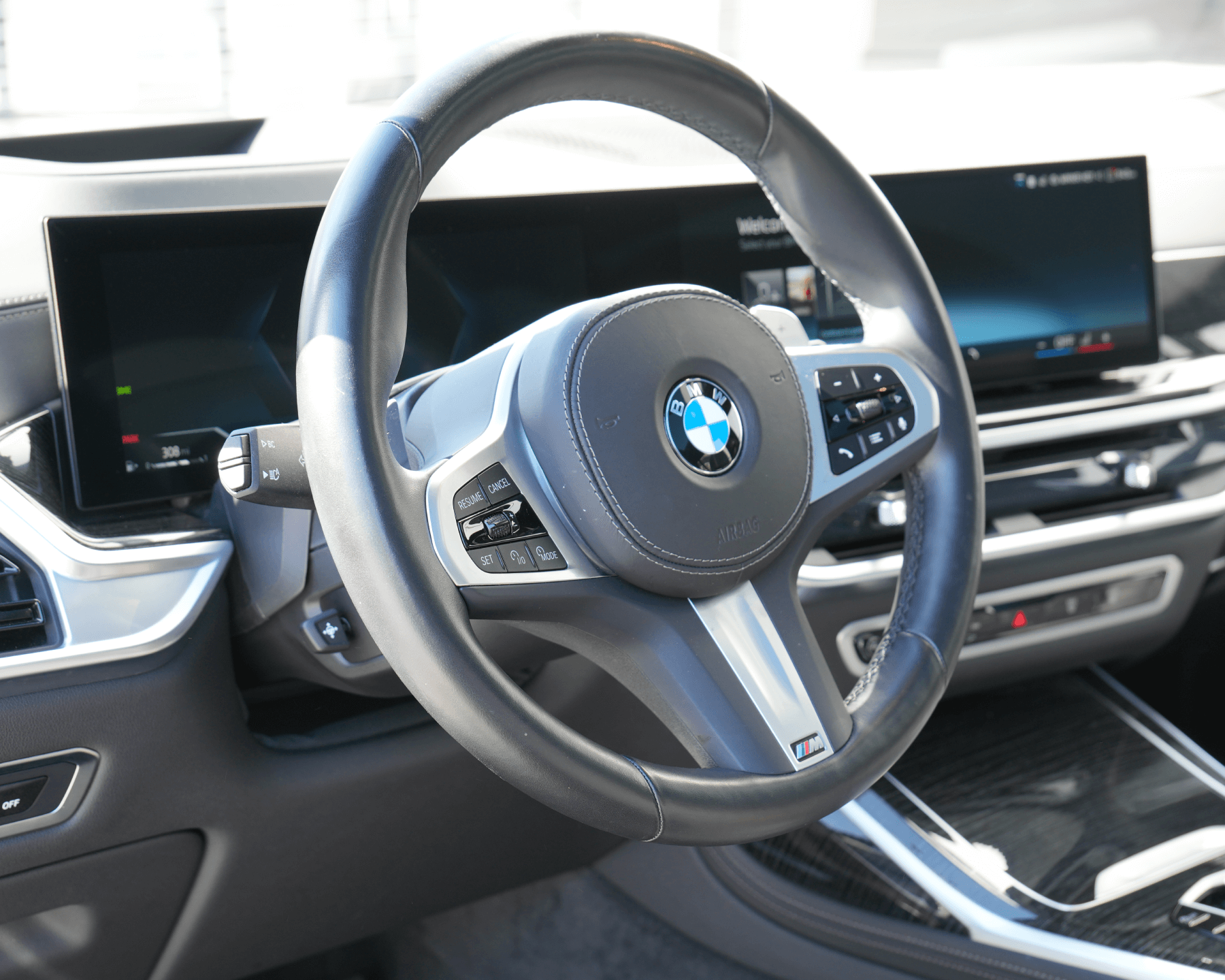 BMW X7 2024 M Package