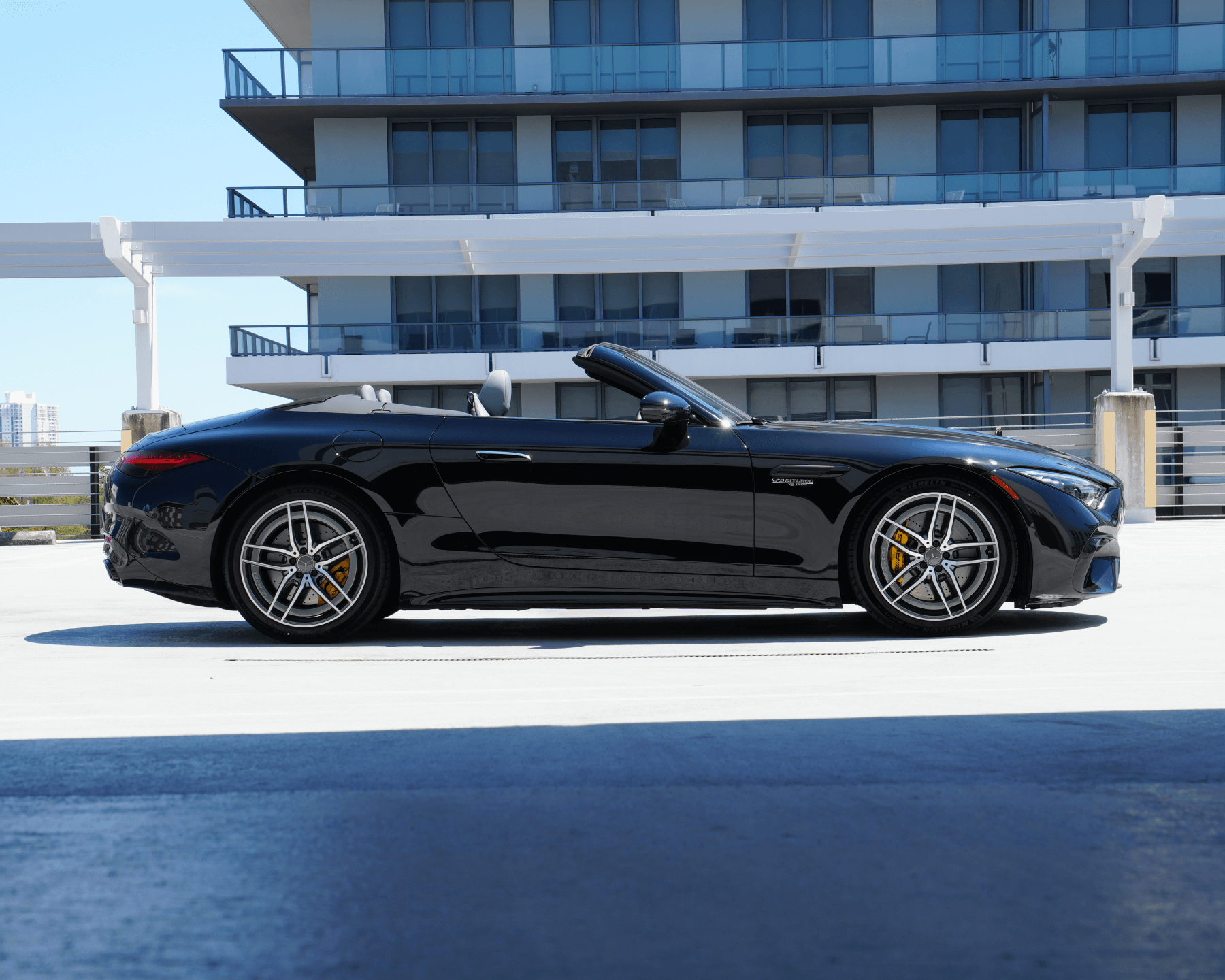 Mercedes-Benz SL 6.3 Convertible 2023